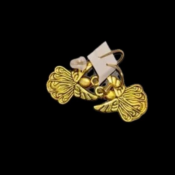 Nordstrom Gold Filigree Angel Earrings - Picture 3 of 6
